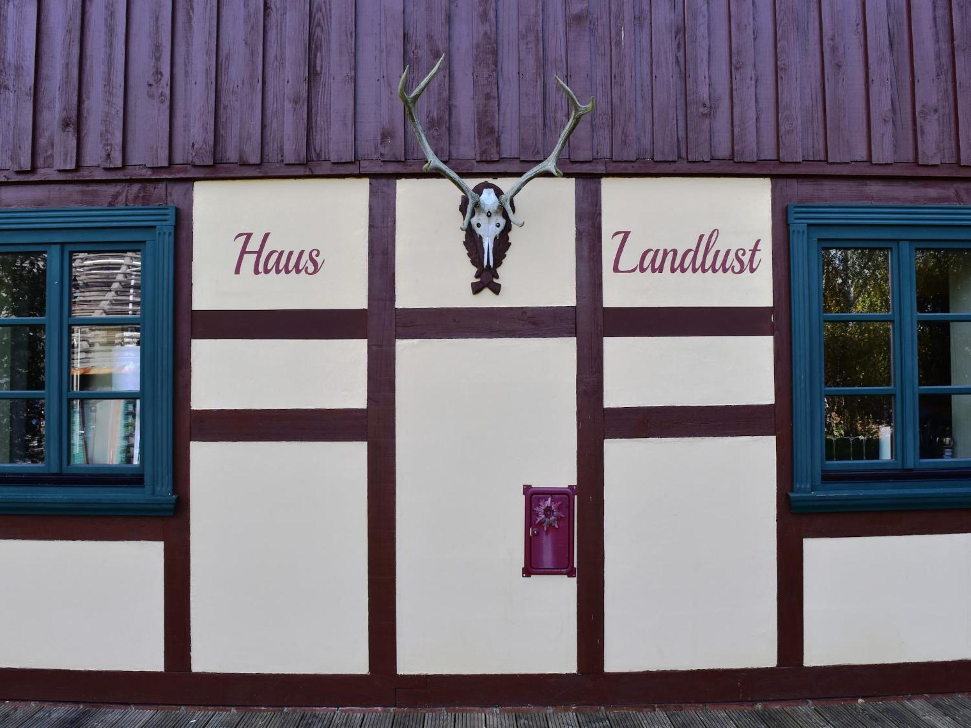 Charming, Restored Holiday Home In Wendorf Exterior foto